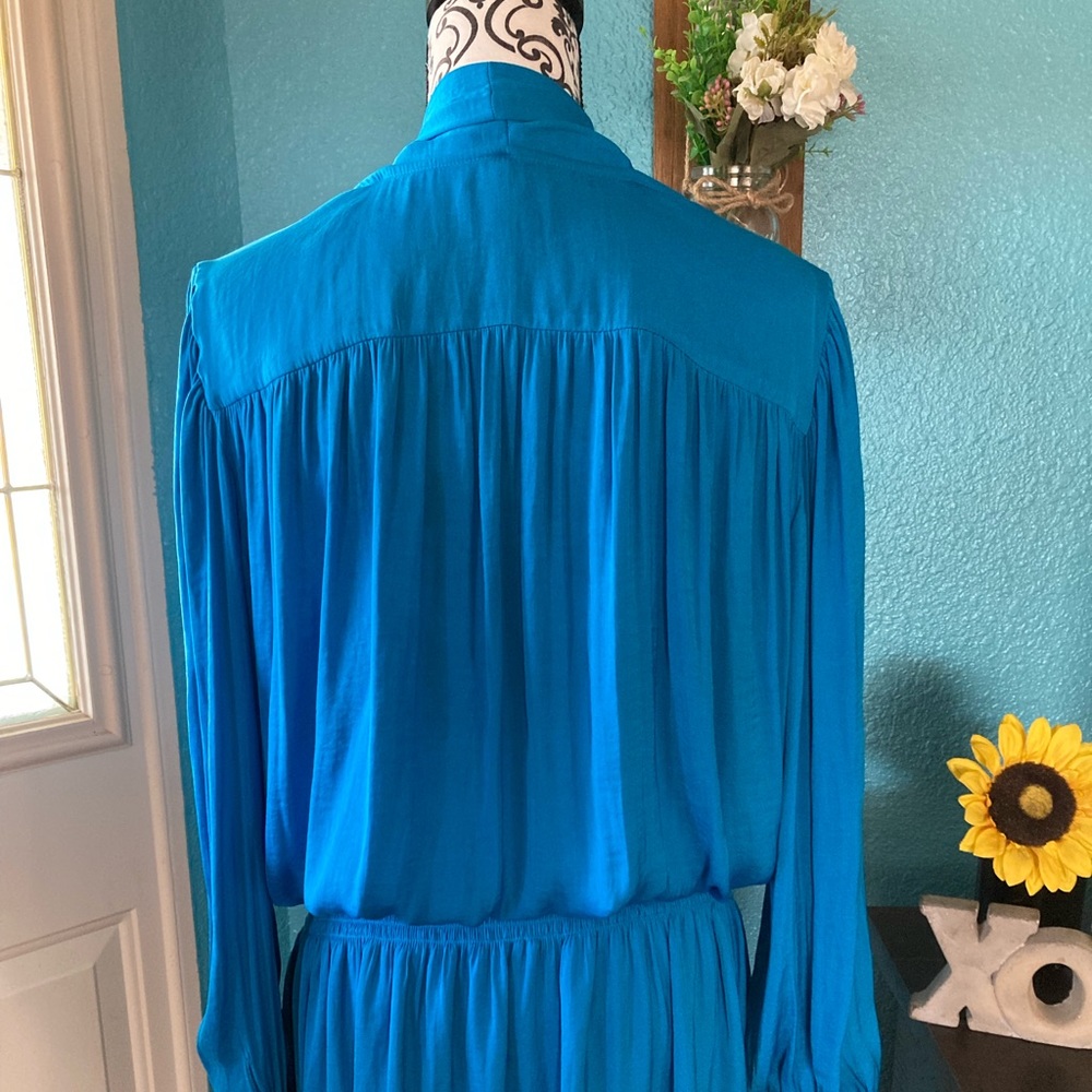 ALFANI | NWT Modern Wave Long Sleeve V-Neck Dress - Picture 6 of 11